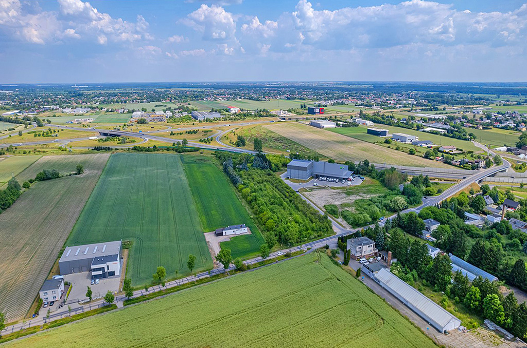 widok z lotu ptaka na nieruchomość inwestycyjną do sprzedaży Poznań