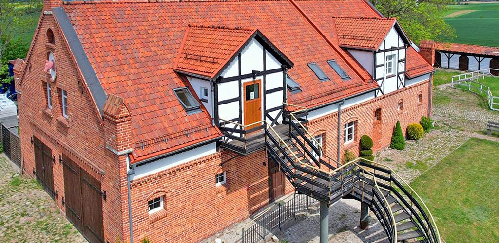 okazała bryła nieruchomości inwestycyjnej do sprzedaży Malbork (okolice)