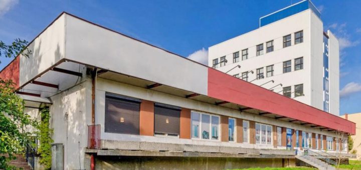 futurystyczny design nieruchomości inwestycyjnej do sprzedaży Kielce (okolice)