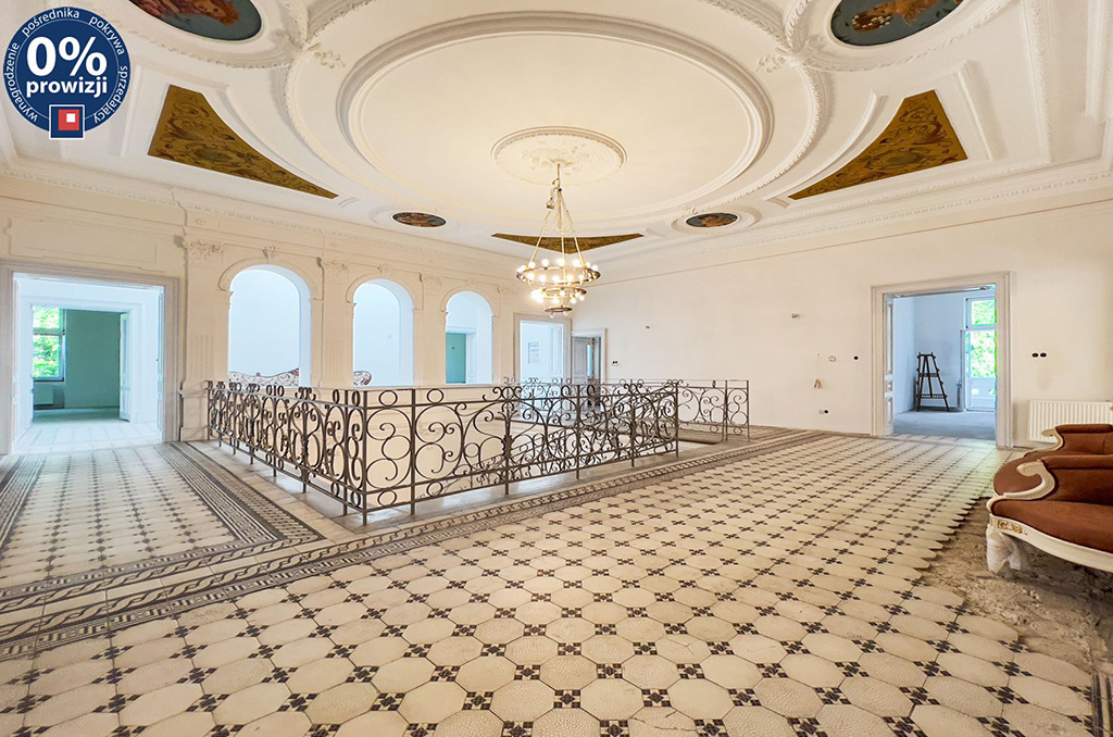 imponujące wnętrze nieruchomości inwestycyjnej na sprzedaż Bielsko-Biała