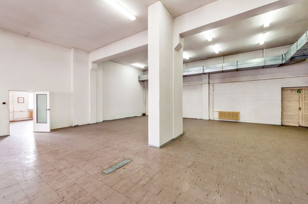 powierzchnia jednej z hal w nieruchomości komercyjnej do sprzedaży Bory Tucholskie (okolice)