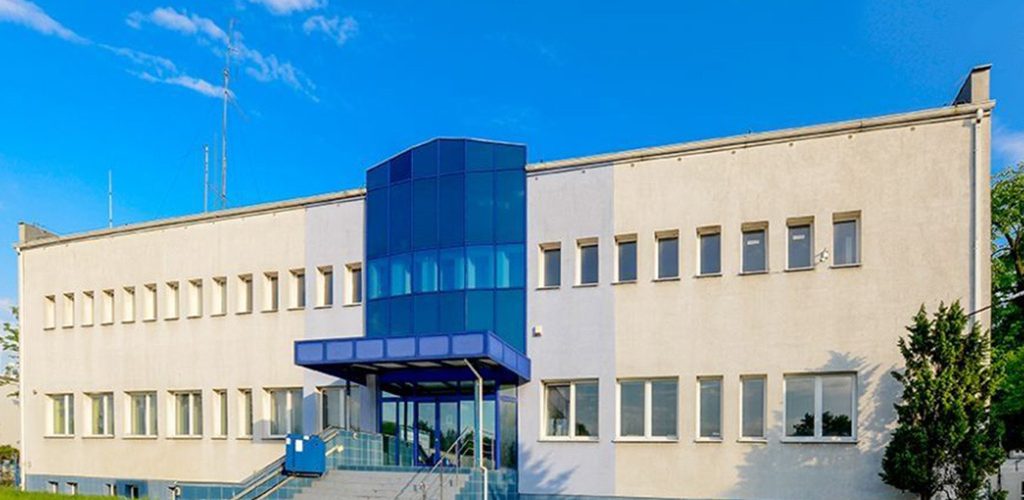frontowa elewacja nieruchomości inwestycyjnej do sprzedaży Inowrocław