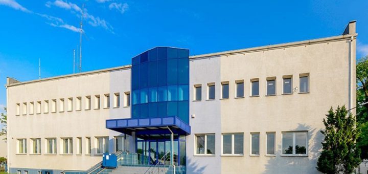 frontowa elewacja nieruchomości inwestycyjnej do sprzedaży Inowrocław