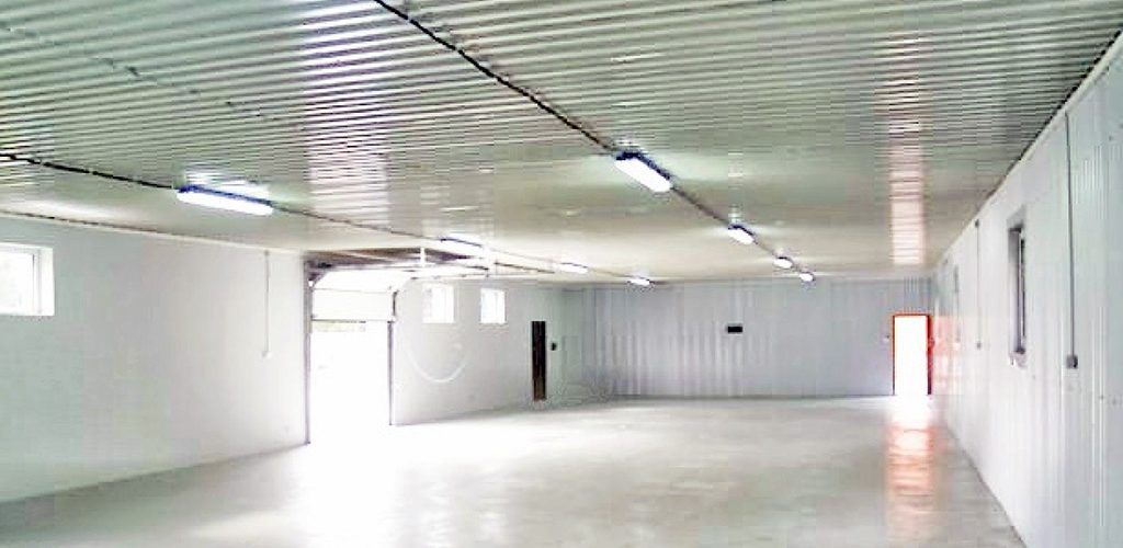 przestronny magazyn w nieruchomości inwestycyjnej do sprzedaży Kalisz (okolice)