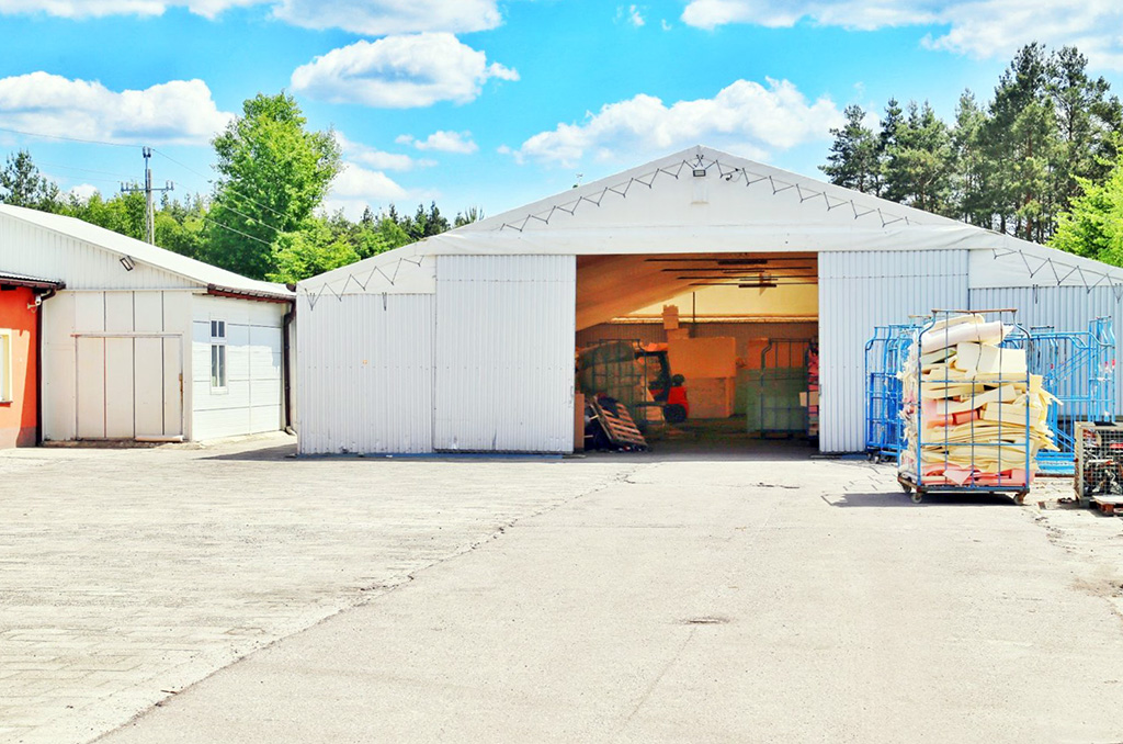 namiot magazynowy przy nieruchomości komercyjnej na sprzedaż Kalisz (okolice)