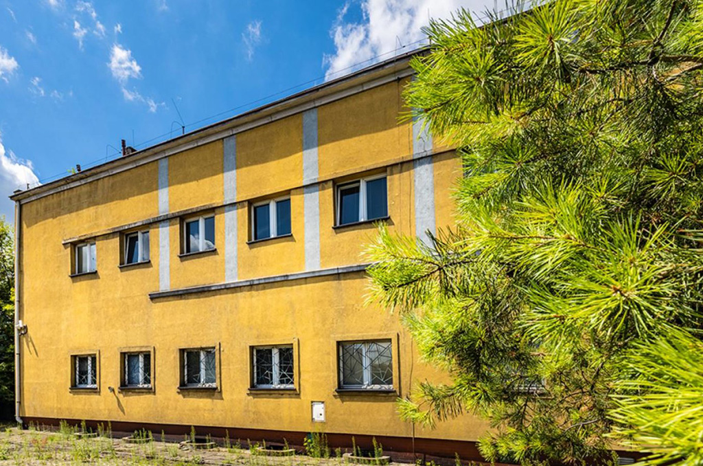 widok z tyłu na nieruchomość inwestycyjną na sprzedaż Katowice (okolice)