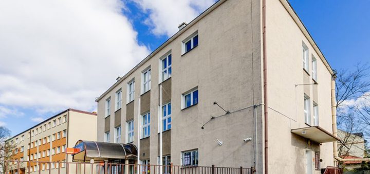 olbrzymia bryła nieruchomości inwestycyjnej do sprzedaży Warszawa (okolice)