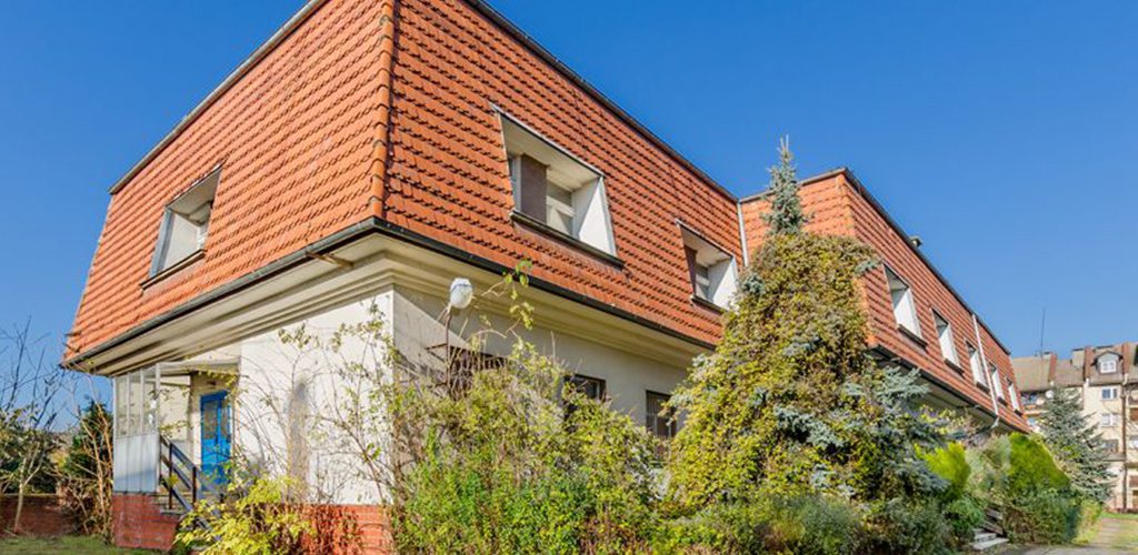 imponująca bryła nieruchomości inwestycyjnej do sprzedaży Wrocław (okolice)