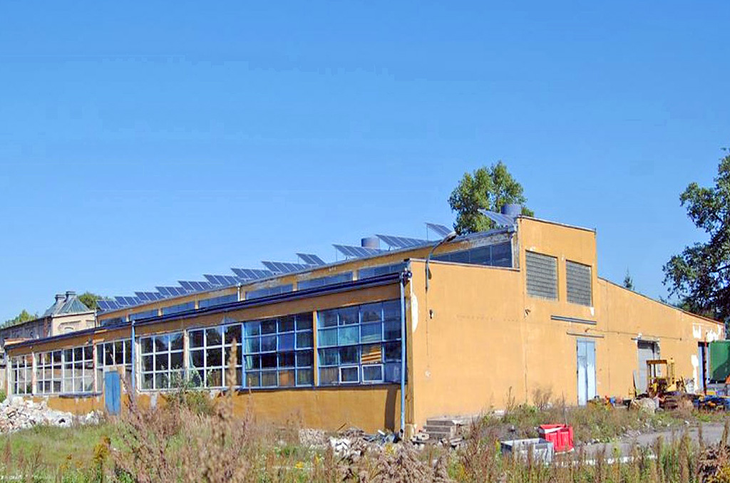 tylna elewacja nieruchomości inwestycyjnej na sprzedaż Zgorzelec (okolice)