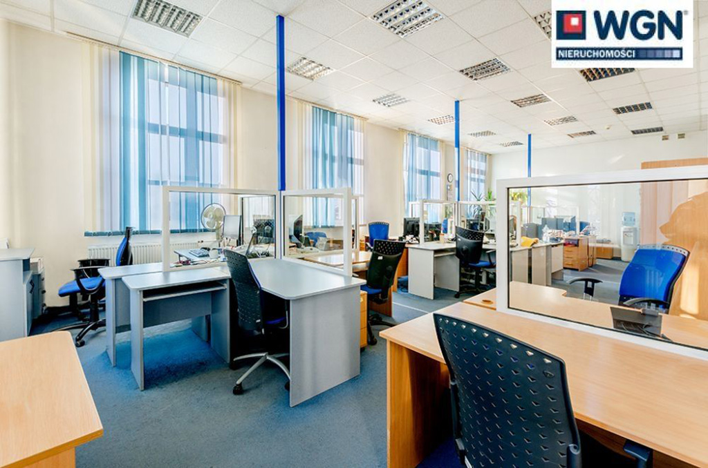 nowoczesna powierzchnia biurowa w nieruchomości inwestycyjnej na sprzedaż Łomża