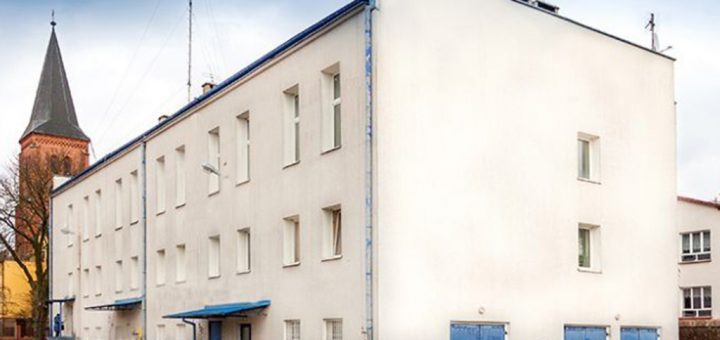 widok z boku na nieruchomość inwestycyjną do sprzedaży Mazury