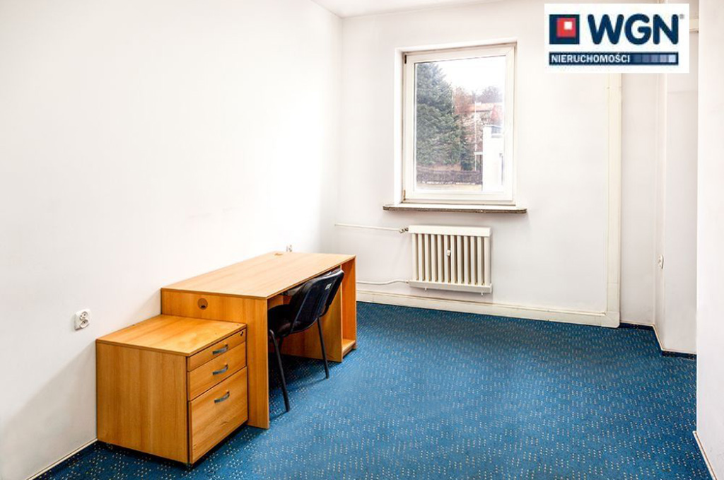 fragment jednego z biur w nieruchomości inwestycyjnej na sprzedaż Mazury