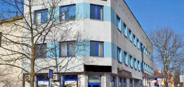 widok z ulicy na nieruchomość inwestycyjną do sprzedaży Tarnobrzeg