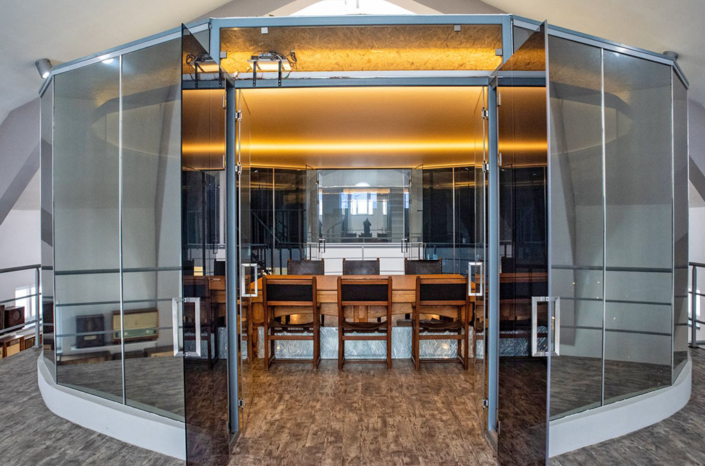 ciekawe rozwiązanie architektoniczne nieruchomości komercyjnej na wynajem Katowice (okolice)