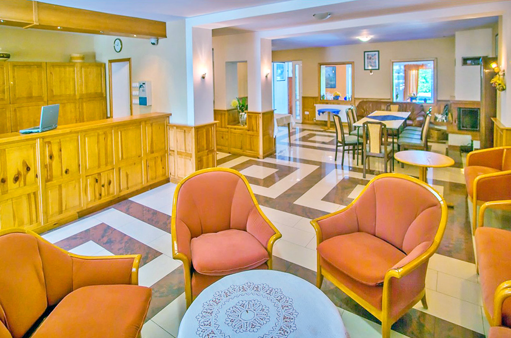 widok na jedną z sal w nieruchomości komercyjnej do sprzedaży Frankfurt nad Odrą (okolice)