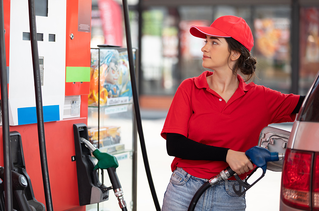 Nieruchomosc-komercyjna-do-sprzedazy-Szczecin-za-7-500-000-zl-obsluga-stacji