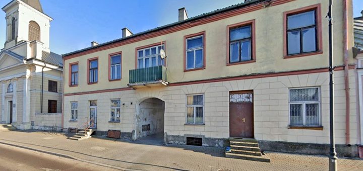 frontowa elewacja nieruchomości inwestycyjnej do sprzedaży Suwałki