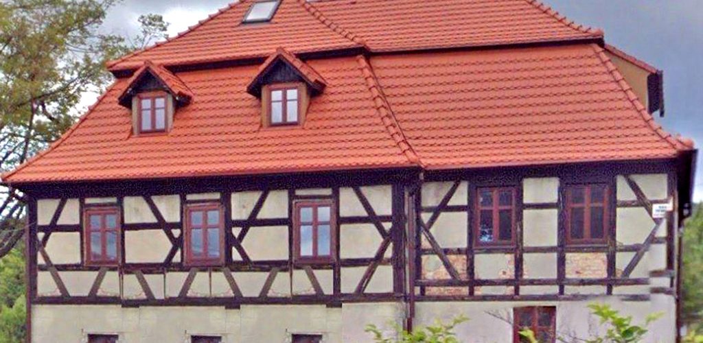 przepiękna architektura nieruchomości inwestycyjnej do sprzedaży Wałbrzych (okolice)