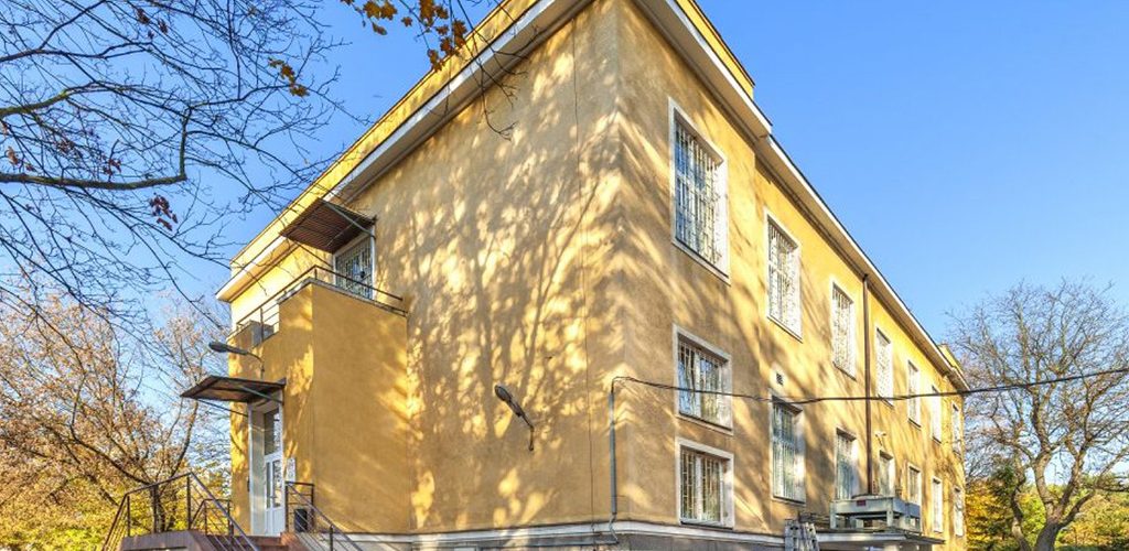 nowoczesna bryła nieruchomości inwestycyjnej do sprzedaży Warszawa