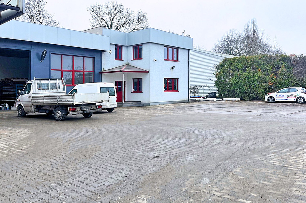 widok na budynki w obrębie nieruchomości komercyjnej do sprzedaży Inowrocław