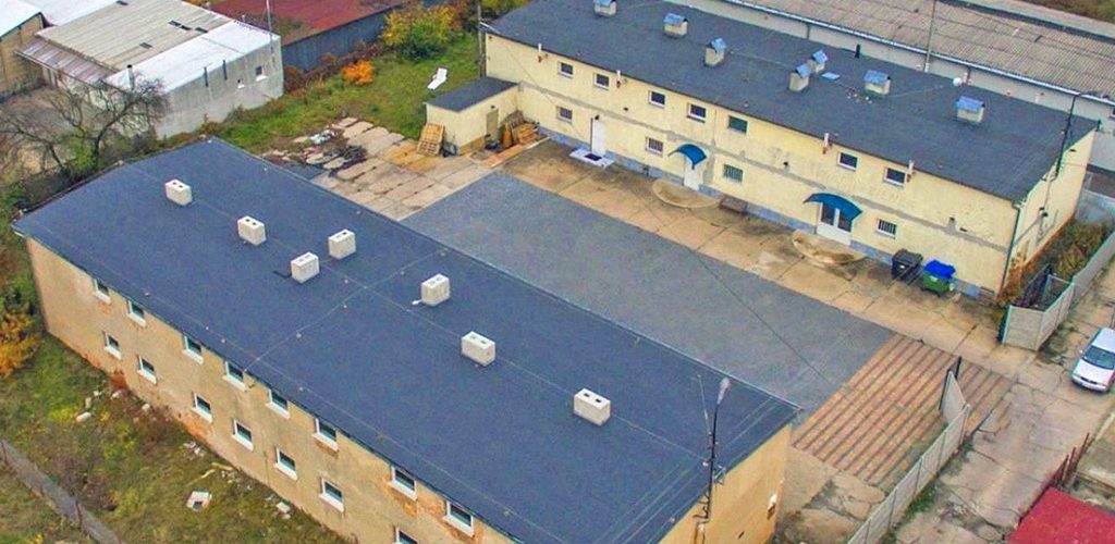 widok z lotu ptaka na nieruchomość inwestycyjną do sprzedaży Zielona Góra (okolice)