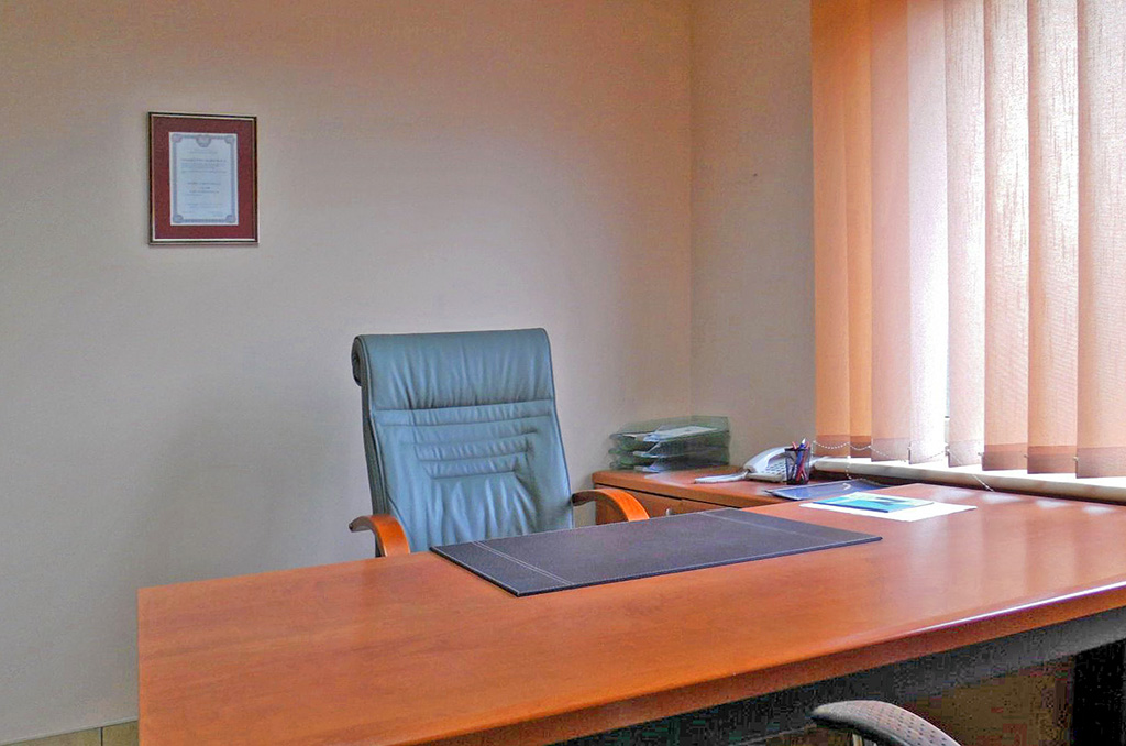 imponujące biuro w nieruchomości komercyjnej do wynajęcia Częstochowa