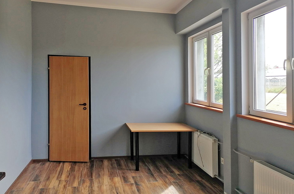 gabinet na terenie nieruchomości komercyjnej na sprzedaż Zielona Góra (okolice)