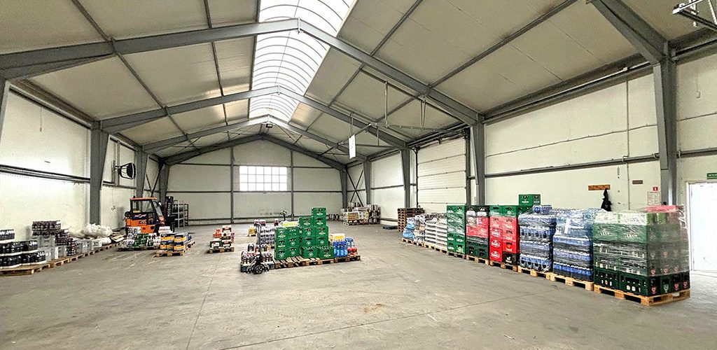 wnętrze hali w nieruchomości inwestycyjnej do wynajęcia Inowrocław