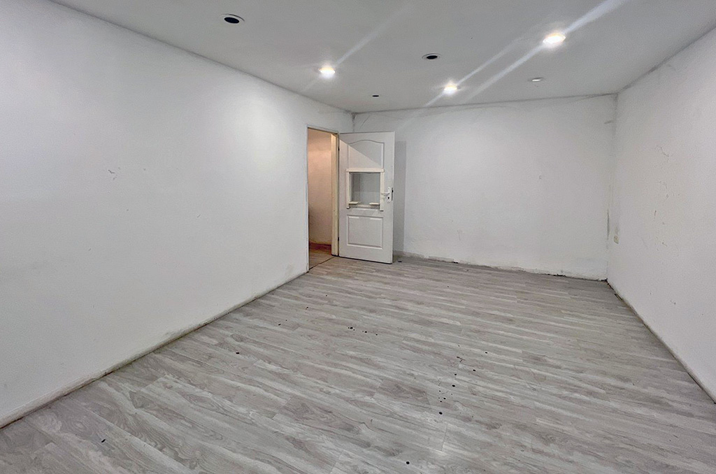 fragment holu w nieruchomości komercyjnej na wynajem Wałbrzych