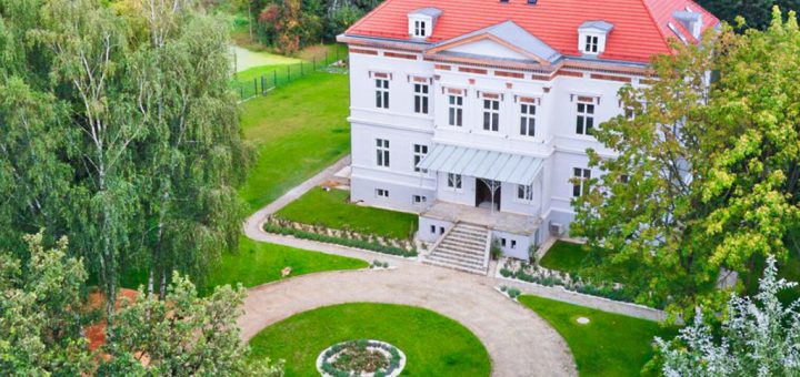 widok z lotu ptaka na nieruchomość inwestycyjną do sprzedaży Dolny Śląsk