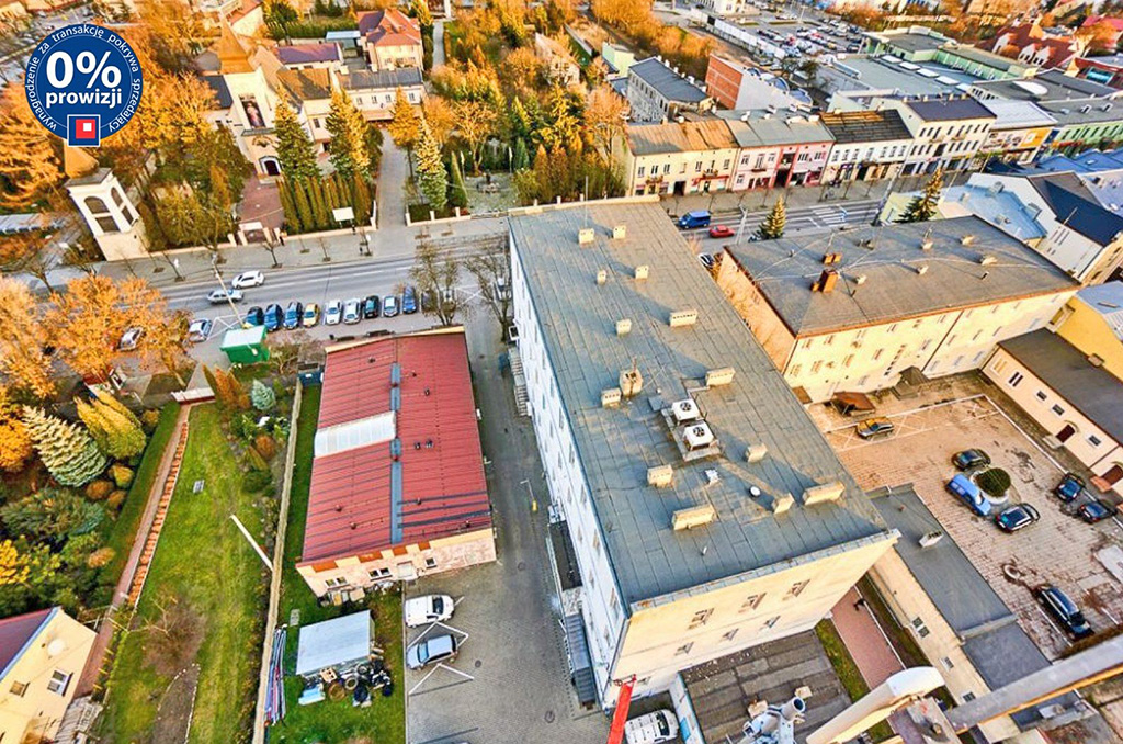 zdjcie wykonane z góry pokazujące nieruchomość komercyjną do sprzedaży Piotrków Trybunalski okolice