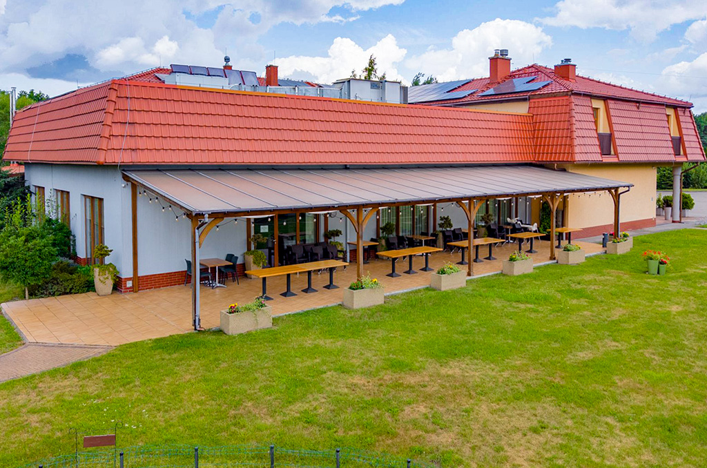 widok z boku na nieruchomość inwestycyjną na sprzedaż Katowice (okolice)