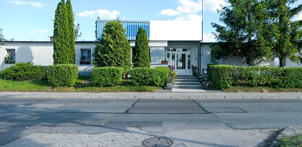 frontowa elewacja nieruchomości inwestycyjnej do sprzedaży Kwidzyn