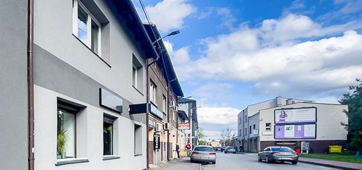 frontowa elewacja nieruchomości inwestycyjnej do sprzedaży Katowice okolice