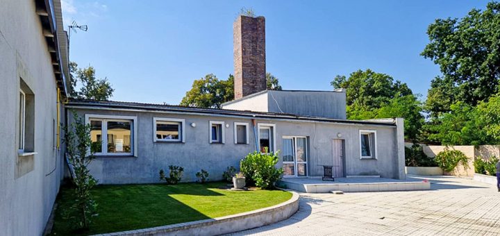 frontowa elewacja nieruchomości inwestycyjnej do sprzedaży Zielona Góra okolice