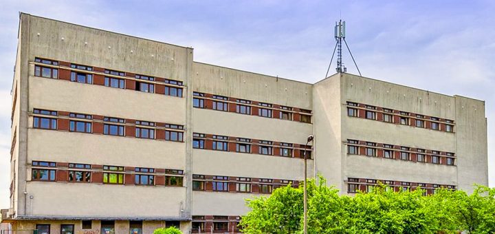 okazała bryła nieruchomości inwestycyjnej do sprzedaży Nieruchomość inwestycyjna do sprzedaży Opole