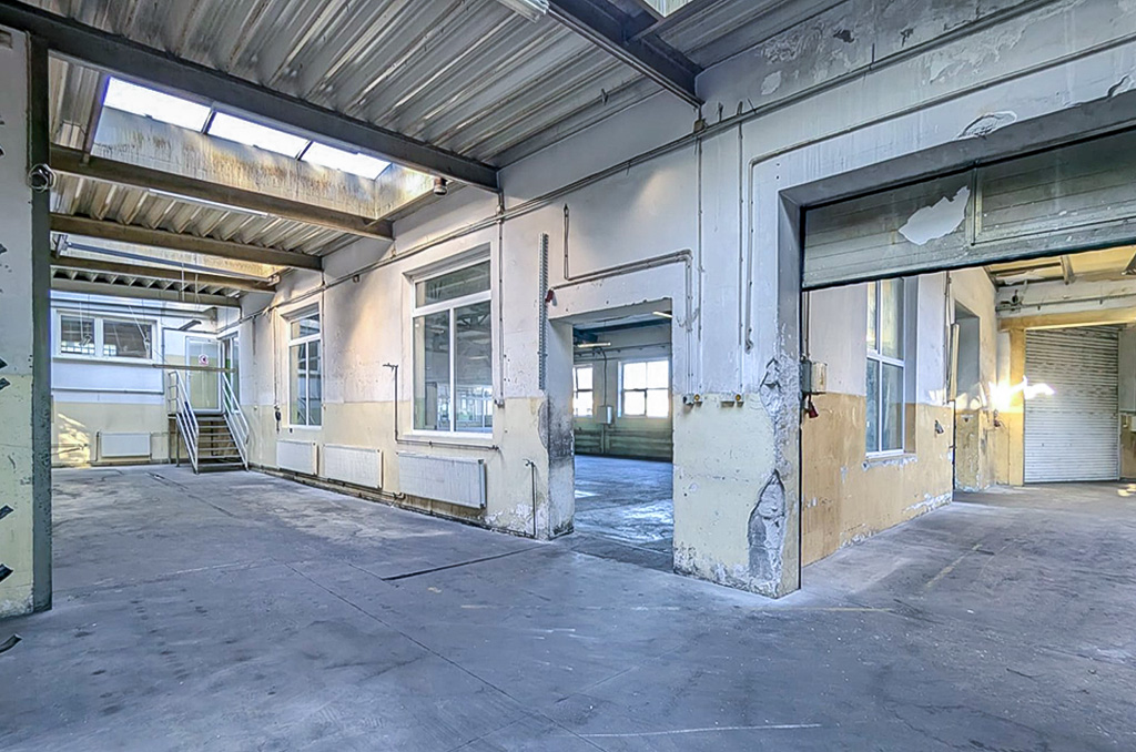 industrialne wnętrze nieruchomości inwestycyjnej do sprzedaży Toruń okolice