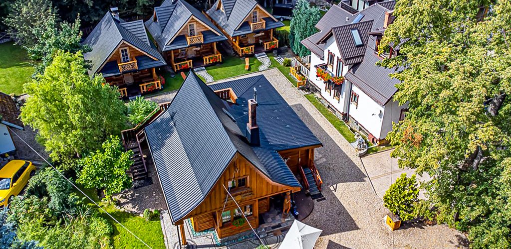 widok z lotu ptaka na nieruchomość inwestycyjną do sprzedaży Jelenia Góra okolice