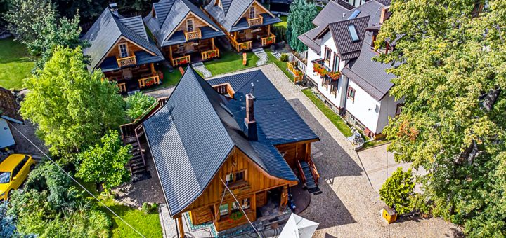 widok z lotu ptaka na nieruchomość inwestycyjną do sprzedaży Jelenia Góra okolice