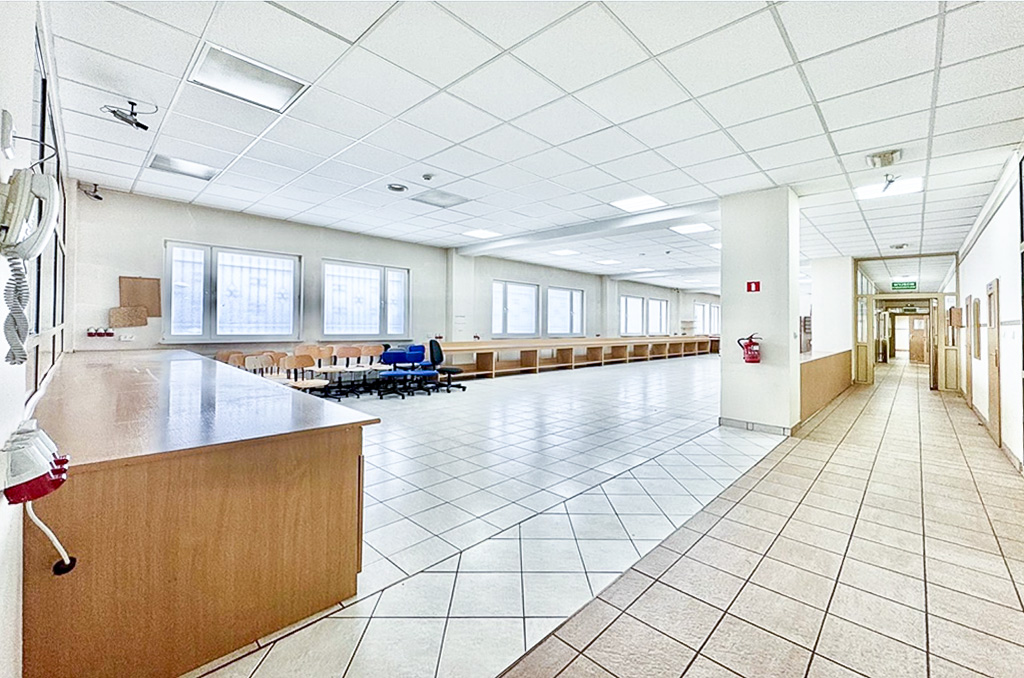 przestronne wnętrze nieruchomości inwestycyjnej do sprzedaży Częstochowa okolice