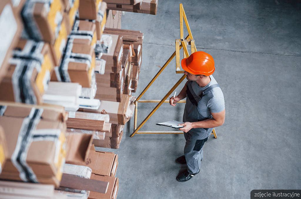 fragment jednego z pomieszczeń na terenie nieruchomości komercyjnej na sprzedaż Katowice okolice