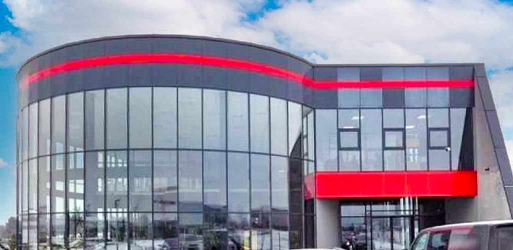 frontowa elewacja nieruchomości inwestycyjnej do sprzedaży Częstochowa