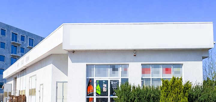 frontowa elewacja nieruchomości inwestycyjnej do sprzedaży Ostrów Wielkopolski