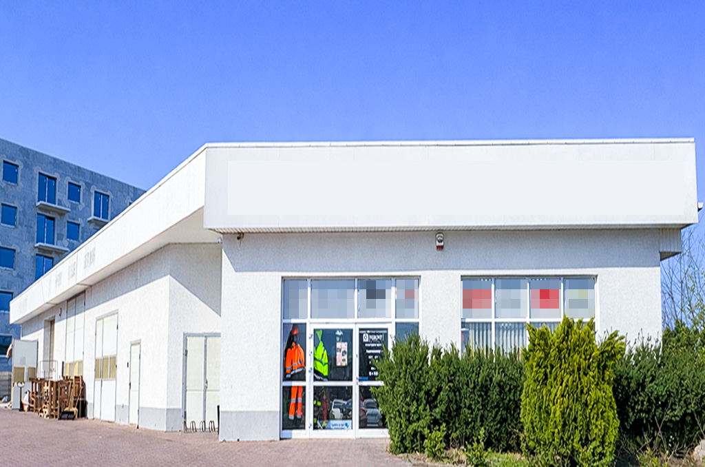 frontowa elewacja nieruchomości inwestycyjnej do sprzedaży Ostrów Wielkopolski