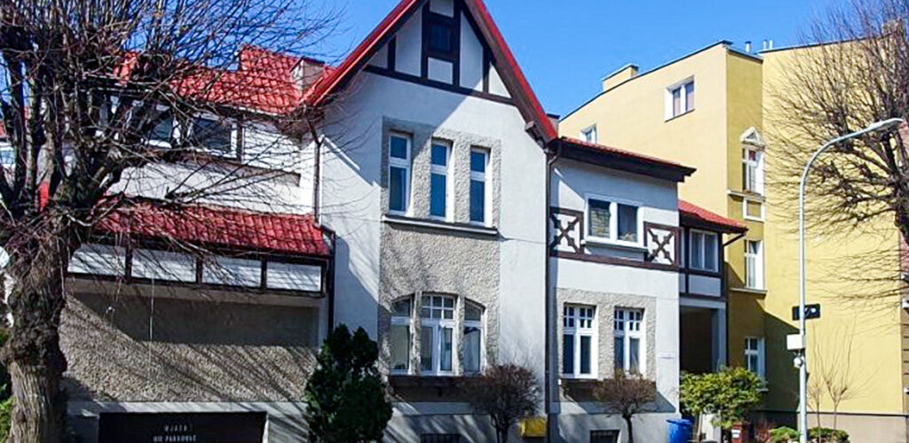 frontowa elewacja nieruchomości inwestycyjnej do sprzedaży Kwidzyn