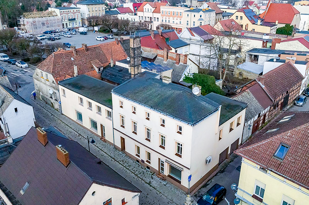 widok z lotu ptaka na nieruchomość inwestycyjną do sprzedaży Poznań (okolice)