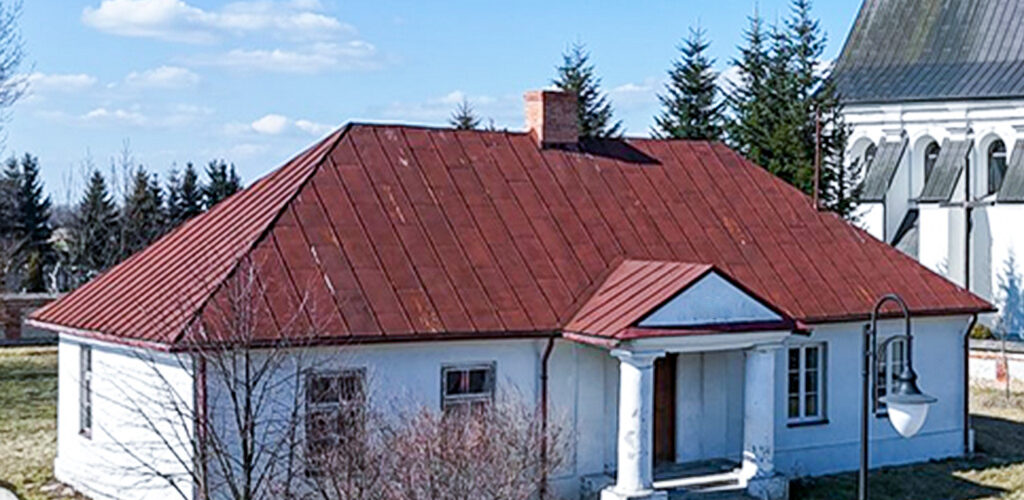 frontowa elewacja nieruchomości inwestycyjnej do sprzedaży Częstochowa (okolice)