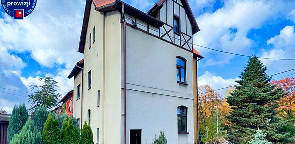 Imponująca architektura nieruchomości komercyjnej na sprzedaż Katowice okolice