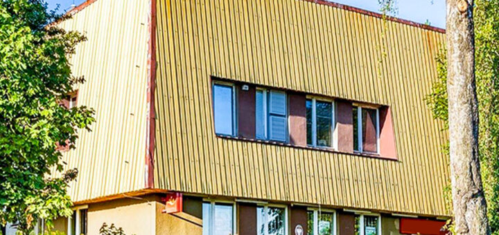 Charakterystyczna architektura nieruchomości inwestycyjnej do sprzedaży Katowice (okolice)