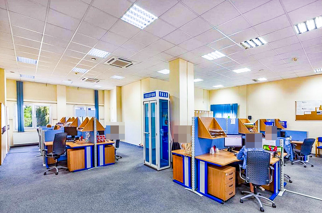 Open space na terenie nieruchomości komercyjnej do sprzedaży Warszawa okolice